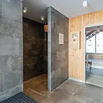 Lazar